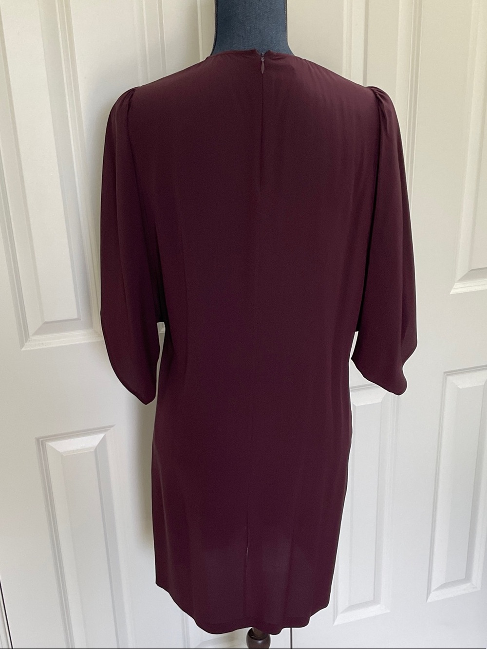 Stella McCartney 100% silk petal sleeve dress NWOT - Picture 4 of 10